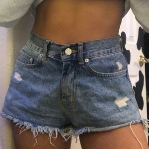 urban outfitters denim shorts